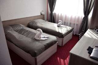 Отель NAYS Madan Двухместный номер с 2 отдельными кроватями-14